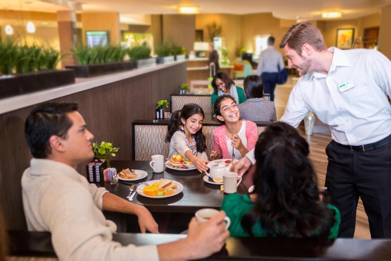 - Airport Area N By Ihg 2* Indianapolis